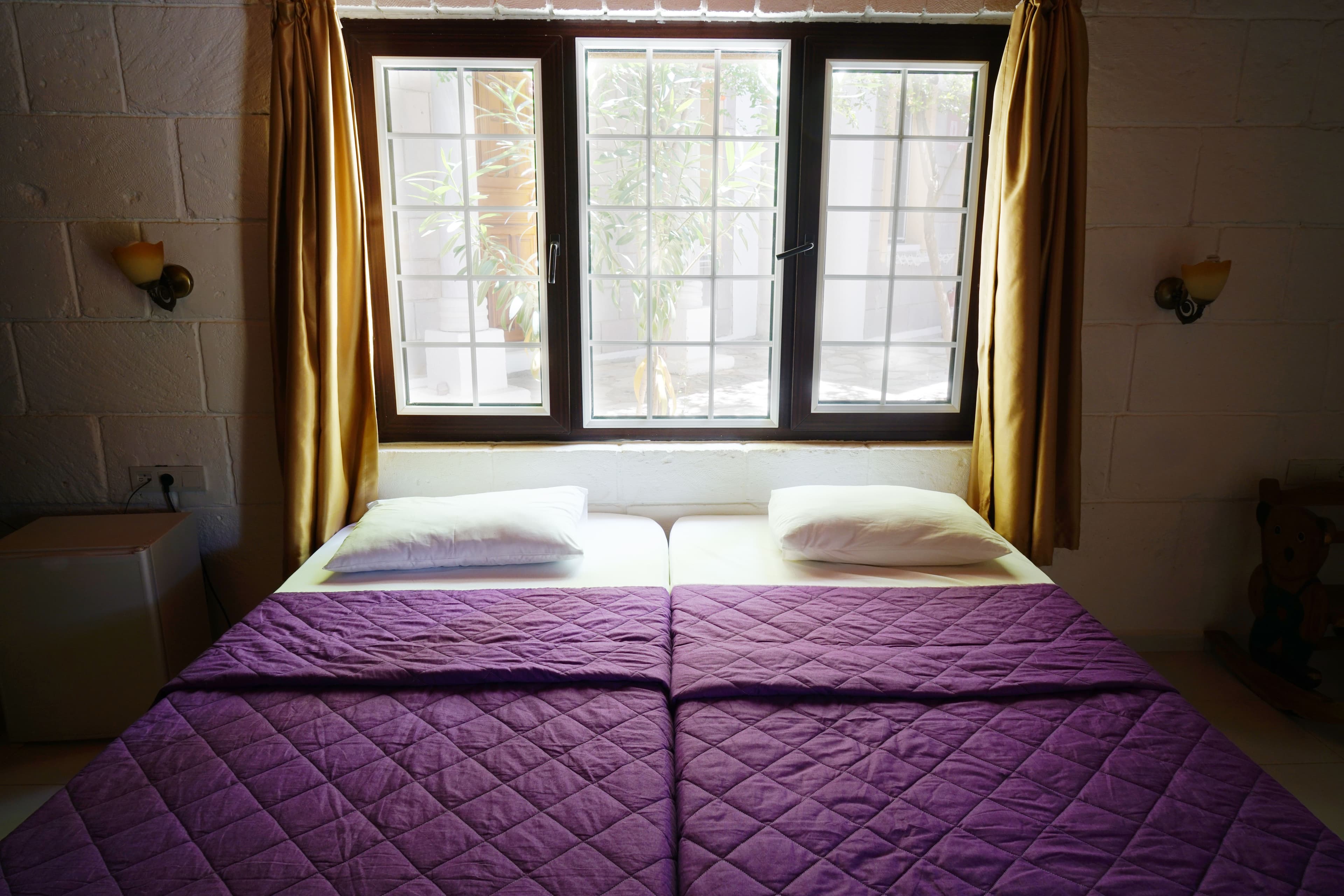 Oak Studio Royal Bed 4