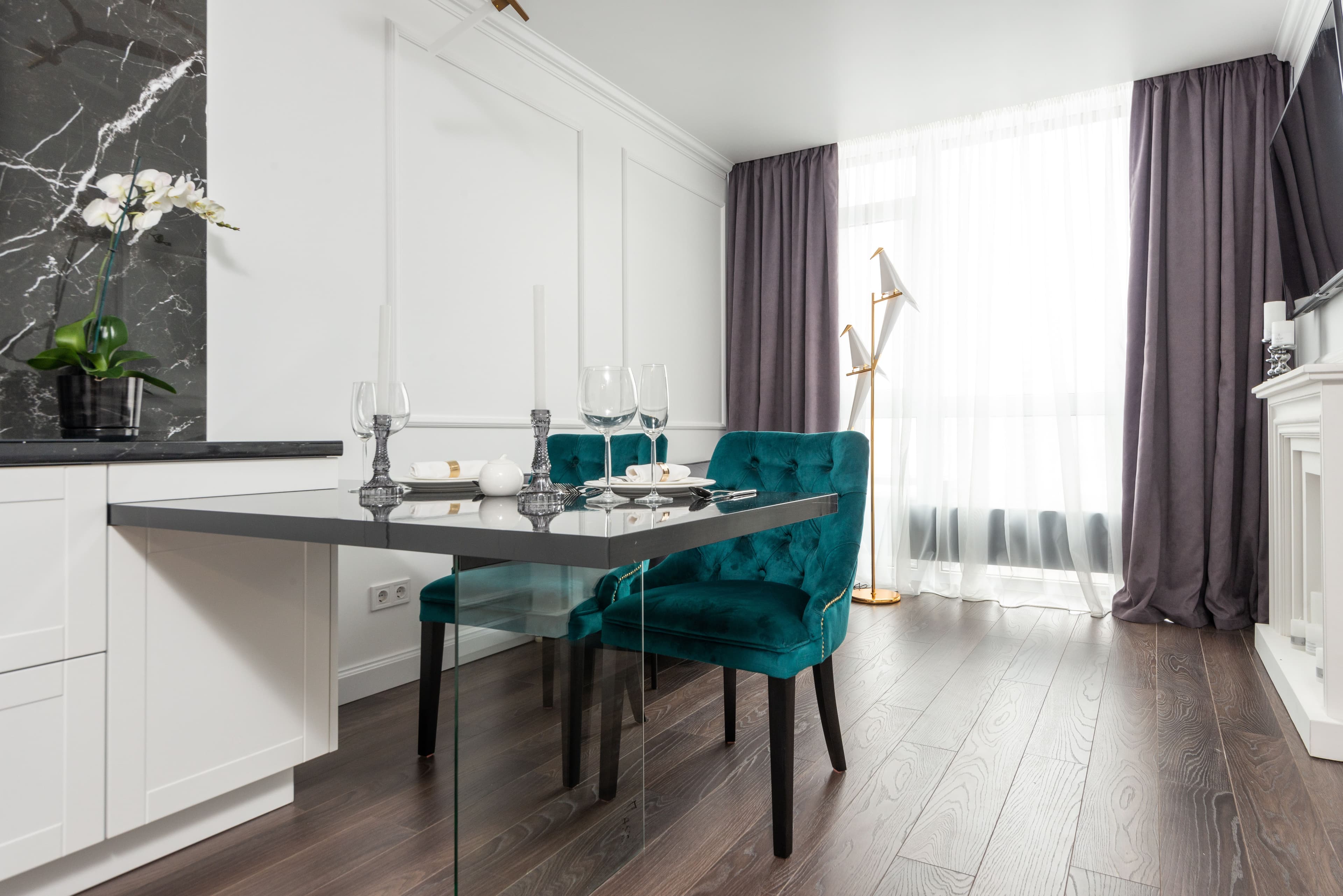 Modern Line Soft Dining Chair 3