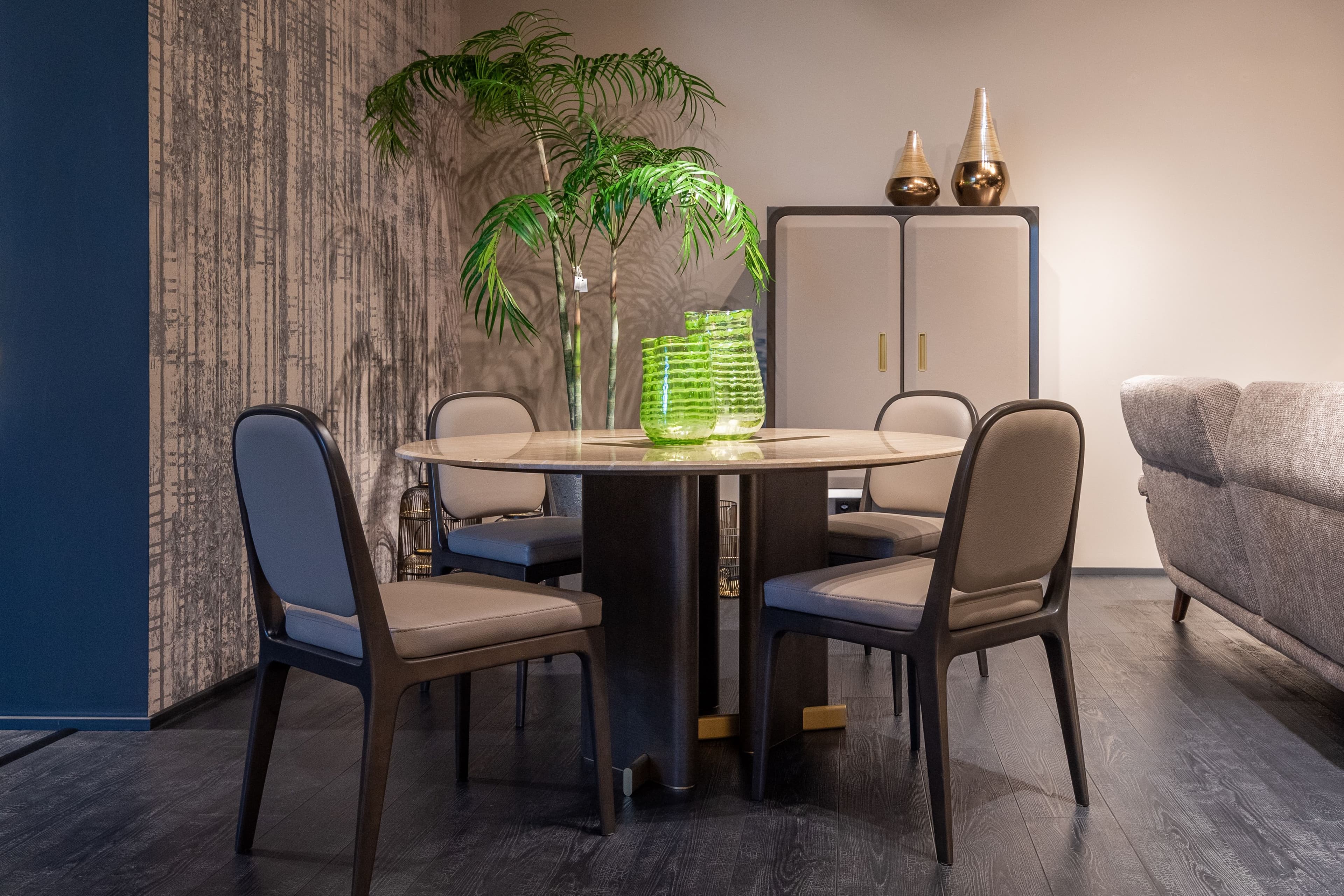 Modern Line Soft Dining Chair 4