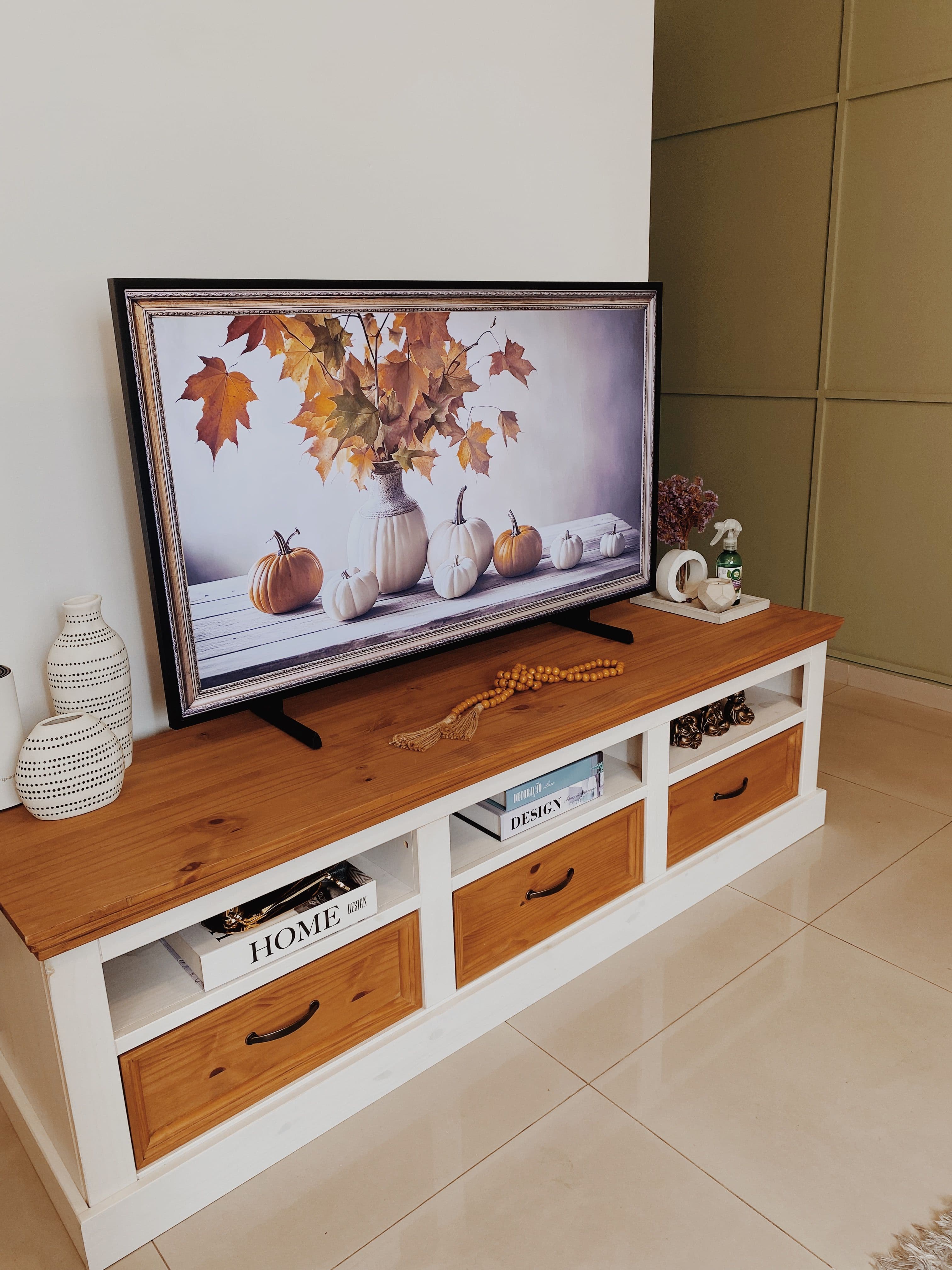 Casa Nova Compact TV Stand 3