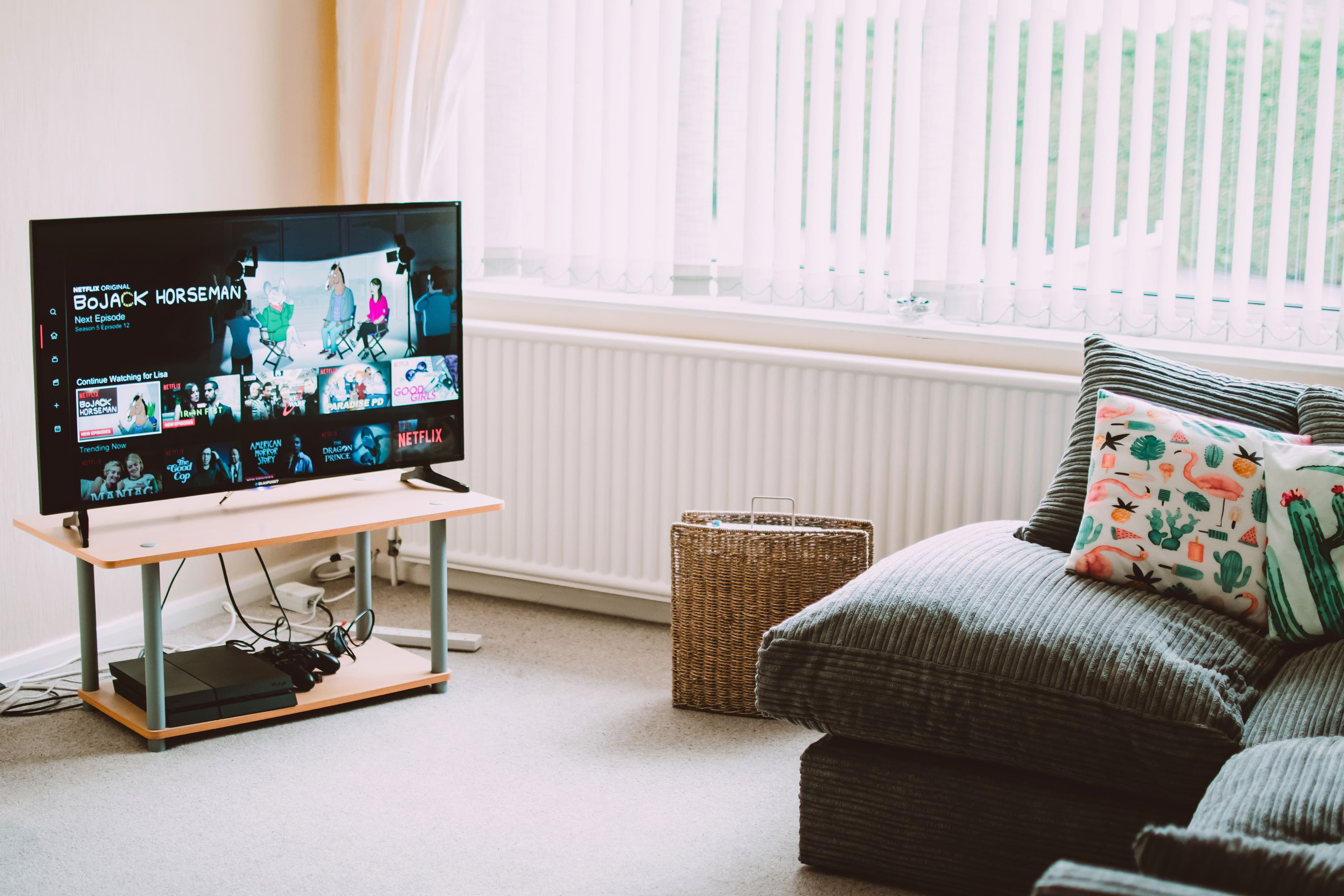 Casa Nova Compact TV Stand